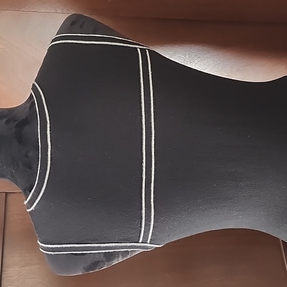 ANN TAYLOR Petites Fit & Flare Sweater Dress in Black & Cream Size XSP - Picture 5 of 6